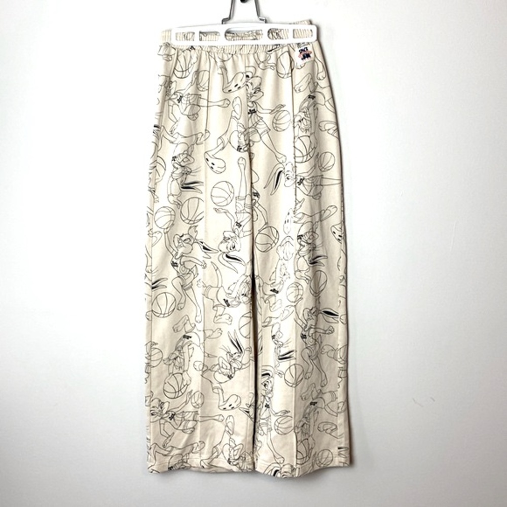 H&M Space Jam kids Straight Leg, Sweatpants beige/black, Patterned Size 12